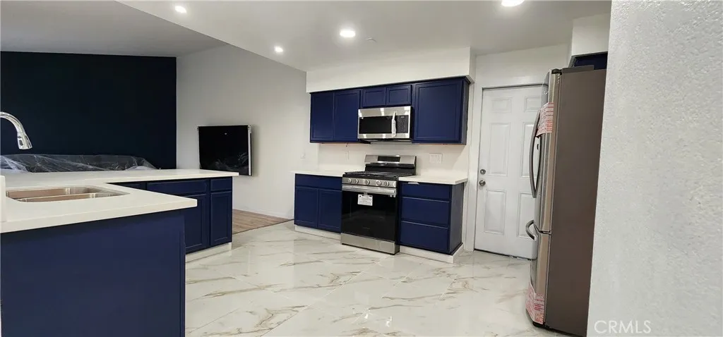 Recessed lights throughout!