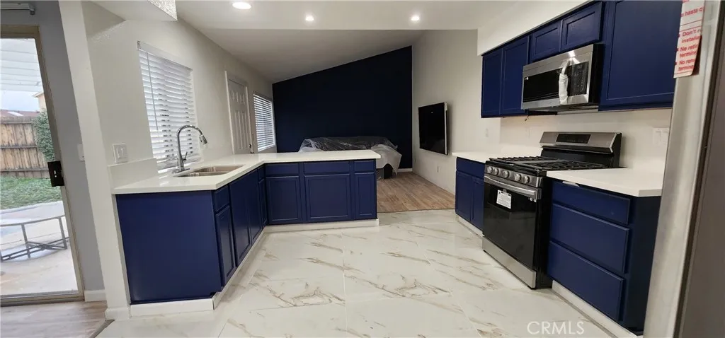 Gourmet Kitchen View from entry way
