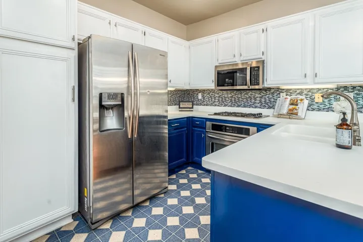 9448 Capricorn Way, San Diego, California 92126