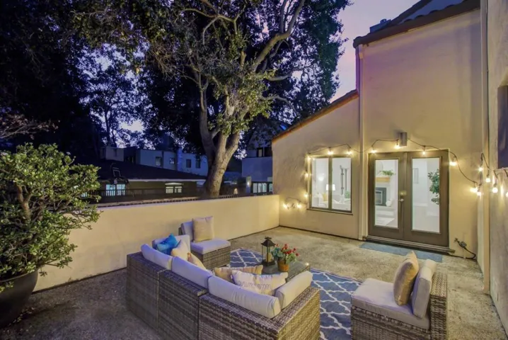 674 Hamilton Avenue Unit A, Palo Alto, California 94301