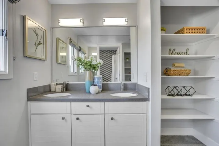 674 Hamilton Avenue Unit A, Palo Alto, California 94301