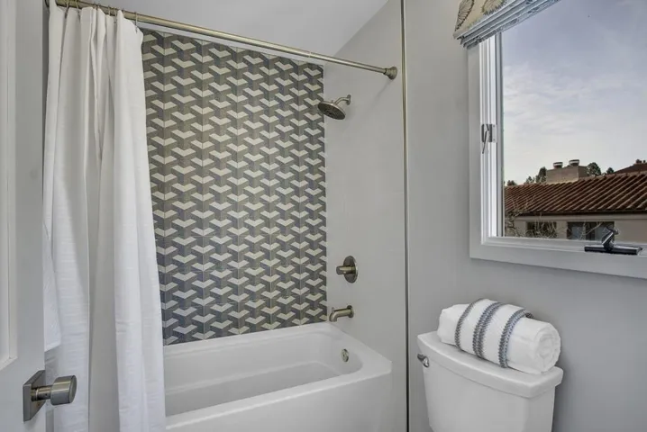 674 Hamilton Avenue Unit A, Palo Alto, California 94301