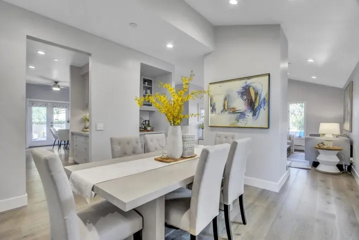 674 Hamilton Avenue Unit A, Palo Alto, California 94301