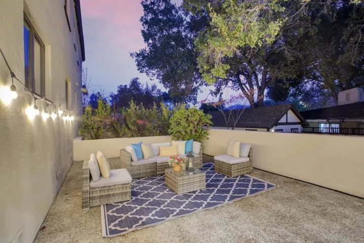 674 Hamilton Avenue Unit A, Palo Alto, California 94301
