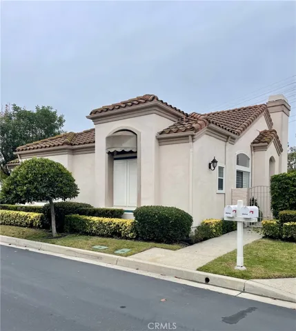 28456 Acapulco, Mission Viejo, California 92692