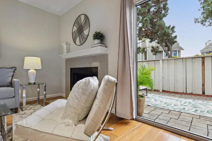 880 Carina Lane, Foster City, California 94404