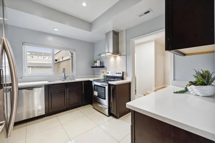 880 Carina Lane, Foster City, California 94404