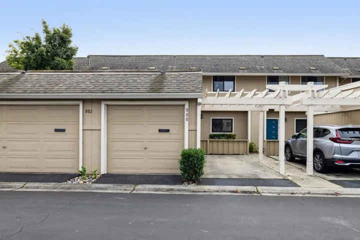 880 Carina Lane, Foster City, California 94404