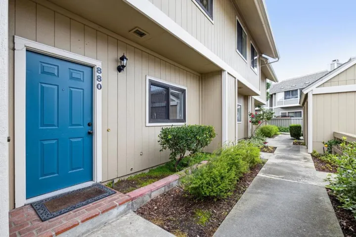 880 Carina Lane, Foster City, California 94404