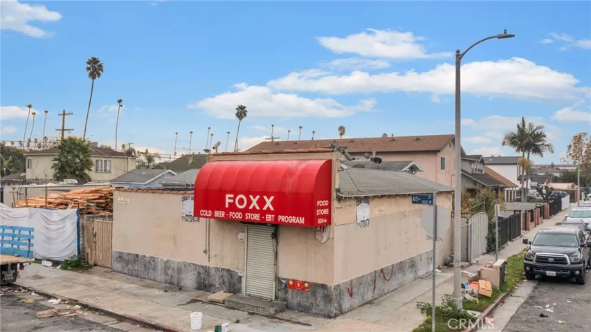 524 W 65th Street, Los Angeles, California 90044