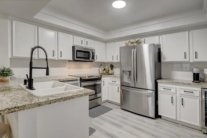 5223 Caminito Jubilo, San Diego, California 92108