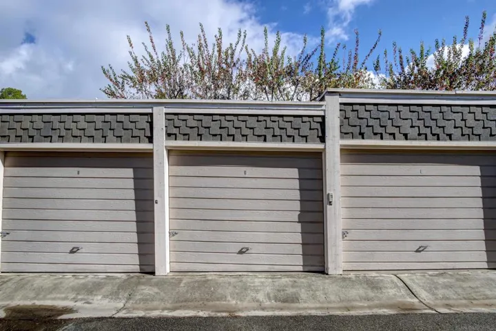 5223 Caminito Jubilo, San Diego, California 92108