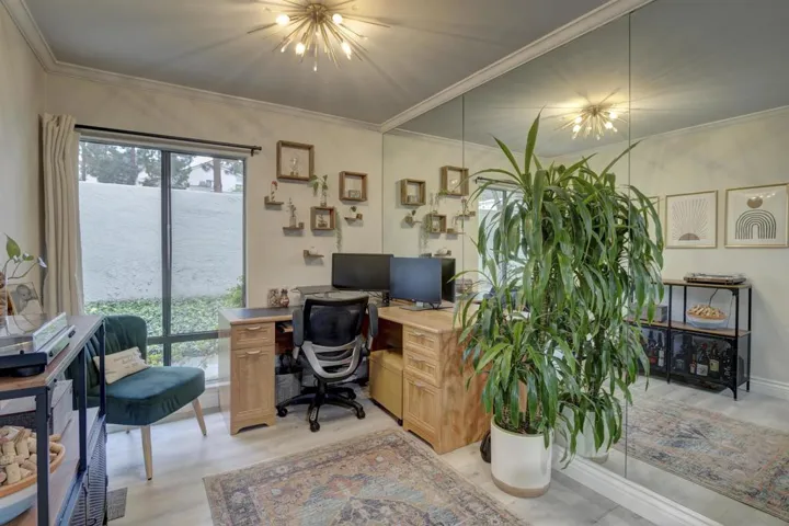5223 Caminito Jubilo, San Diego, California 92108