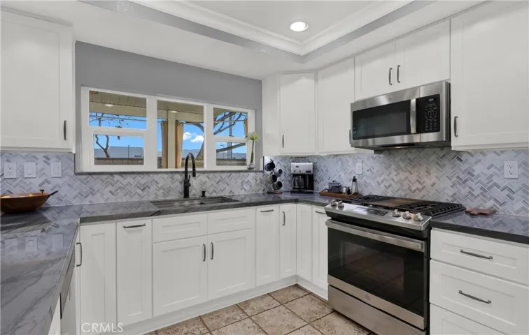 6237 Ashley Court, Chino, California 91710