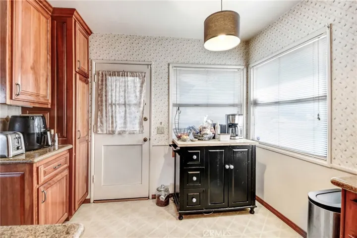 209 E Haltern Avenue, Glendora, California 91740