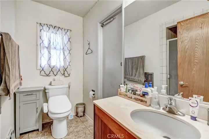 209 E Haltern Avenue, Glendora, California 91740