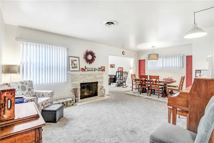 209 E Haltern Avenue, Glendora, California 91740