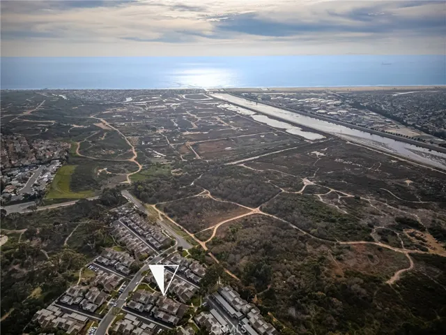 Ariel shot - not far from the beach!
