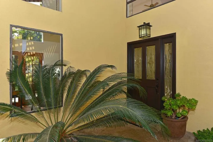 2131 El Amigo, Del Mar, California 92014