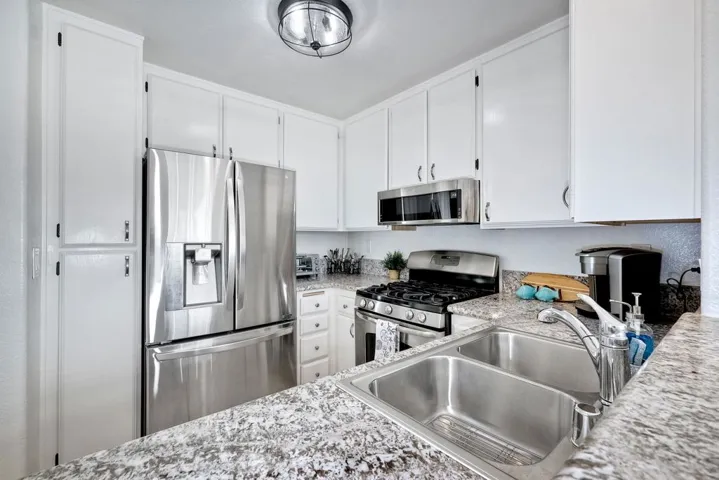 360 Isthmus Way 74, Oceanside, California 92058