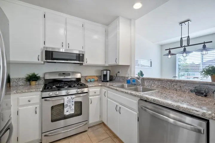 360 Isthmus Way 74, Oceanside, California 92058