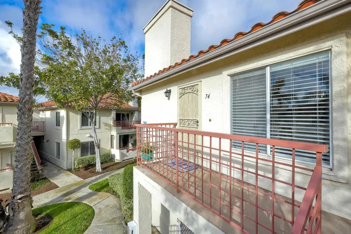 360 Isthmus Way 74, Oceanside, California 92058