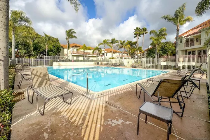 360 Isthmus Way 74, Oceanside, California 92058