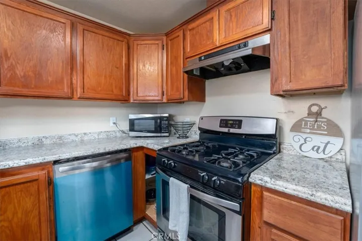 1484 Link Street, Corning, California 96021