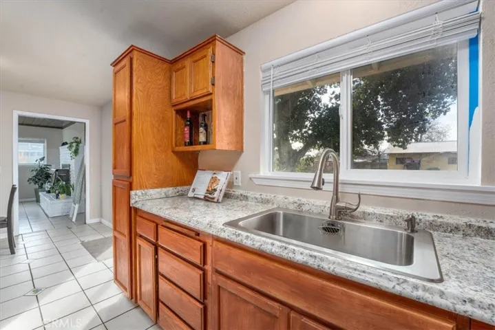 1484 Link Street, Corning, California 96021