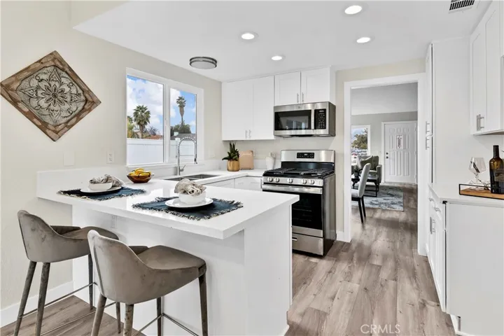 996 Dahlia Court, Hemet, California 92545