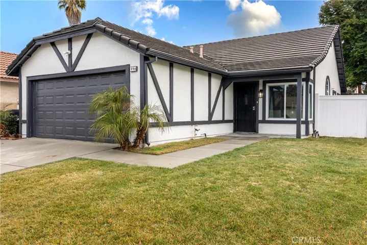 996 Dahlia Court, Hemet, California 92545