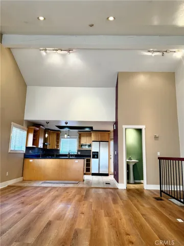 222 S Irena Avenue A, Redondo Beach, California 90277