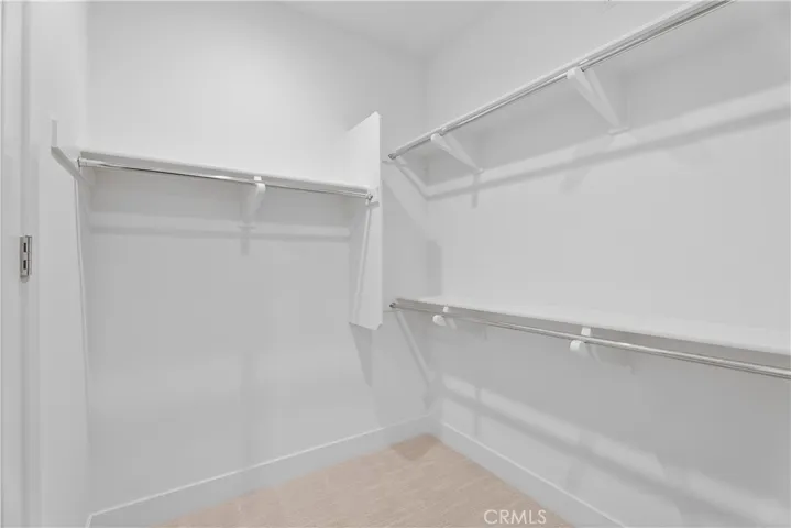walk-in closet