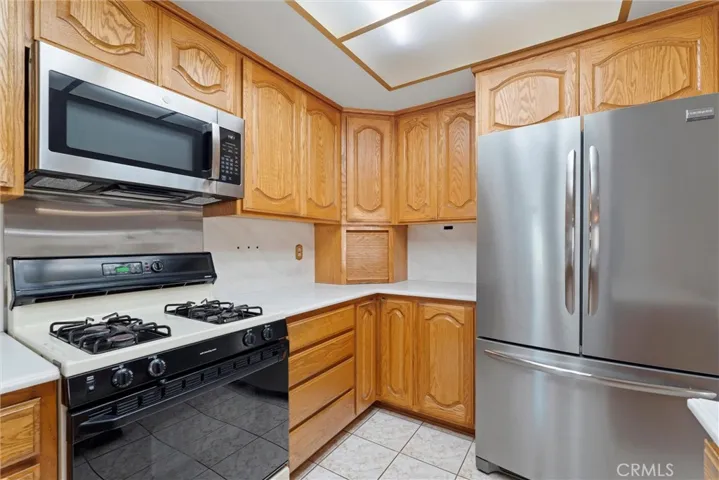 5026 Meadow Wood Avenue, Lakewood, California 90712