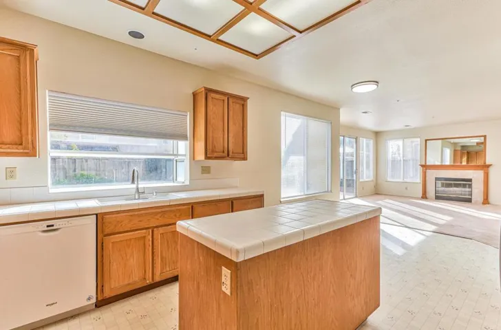 1864 Declaration Street, Salinas, California 93906