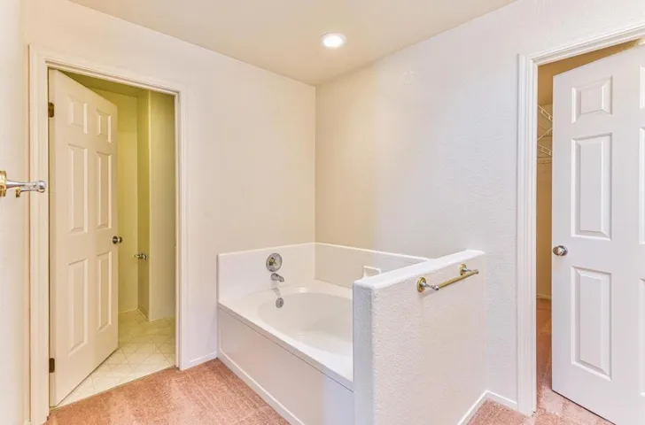 1864 Declaration Street, Salinas, California 93906