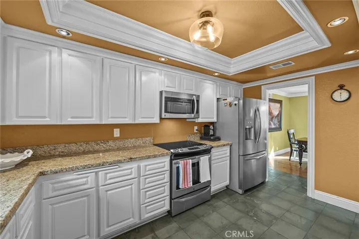 12 Cape Cod, Irvine, California 92620