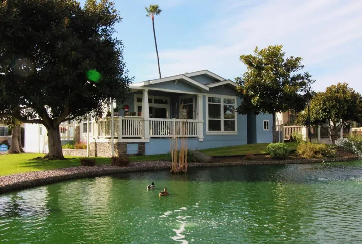 7122 Santa Barbara St., Carlsbad, California 92011
