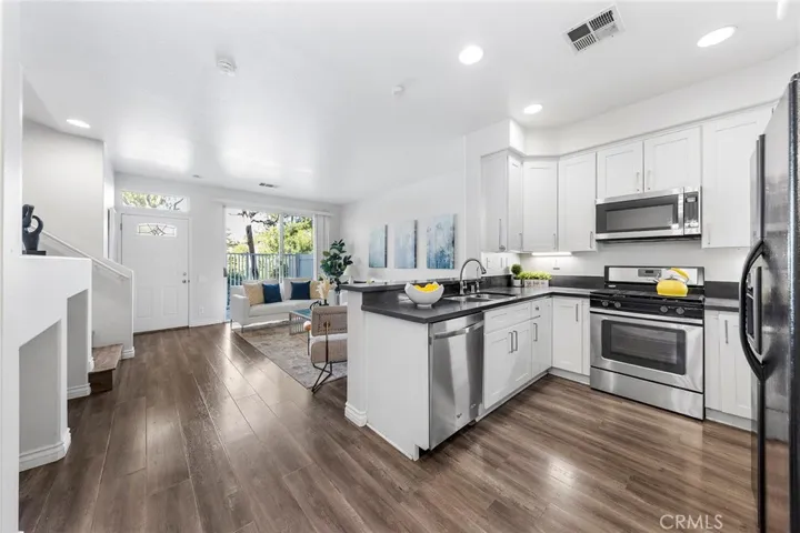8517 E Tioga Way, Anaheim Hills, California 92808