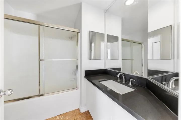 8517 E Tioga Way, Anaheim Hills, California 92808