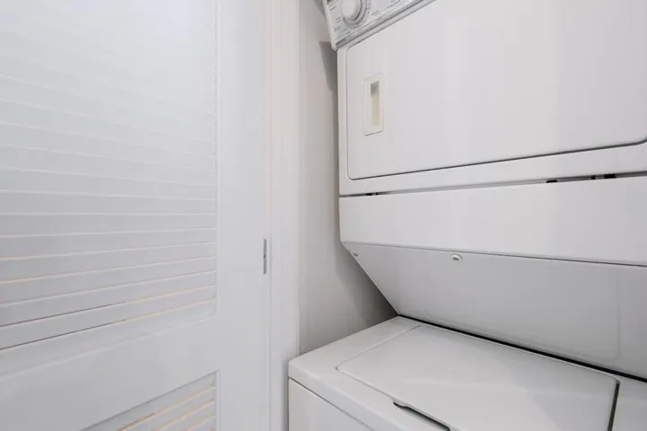 334 Santana Row 238, San Jose, California 95128
