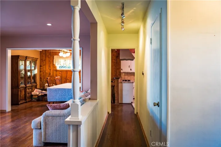 7238 Hatillo Avenue, Winnetka, California 91306
