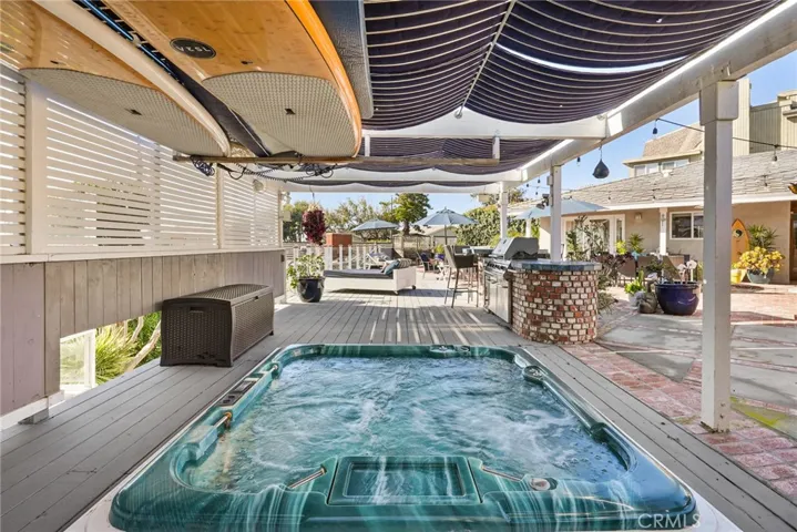 Jacuzzi/Hot Tub