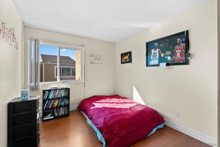 475 N Midway Dr 206, Escondido, California 92027