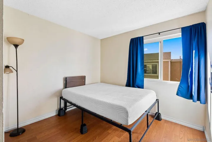 475 N Midway Dr 206, Escondido, California 92027