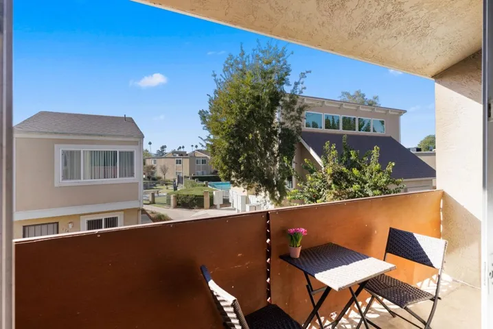 475 N Midway Dr 206, Escondido, California 92027