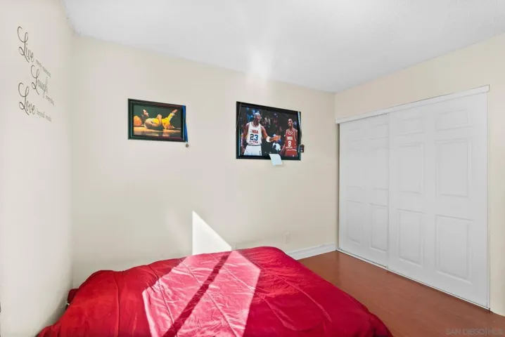 475 N Midway Dr 206, Escondido, California 92027