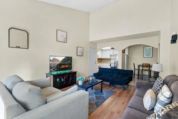 475 N Midway Dr 206, Escondido, California 92027