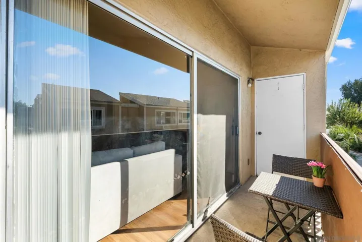 475 N Midway Dr 206, Escondido, California 92027