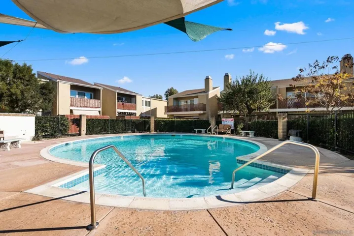 475 N Midway Dr 206, Escondido, California 92027